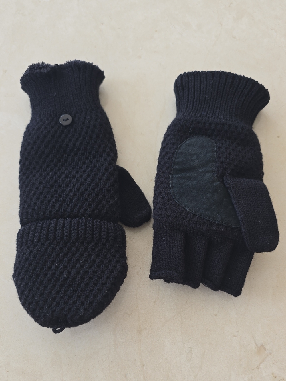 Black Convertible Knit Mittens - Women's Accessories - OS